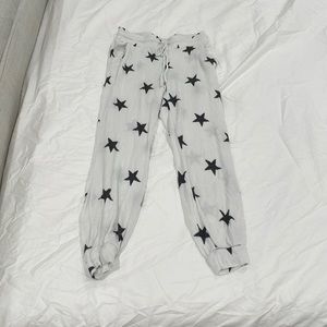Black and white star pajama set